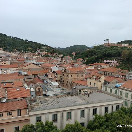 Vico Nobilioni Hotel Iglesias Kültér fotó