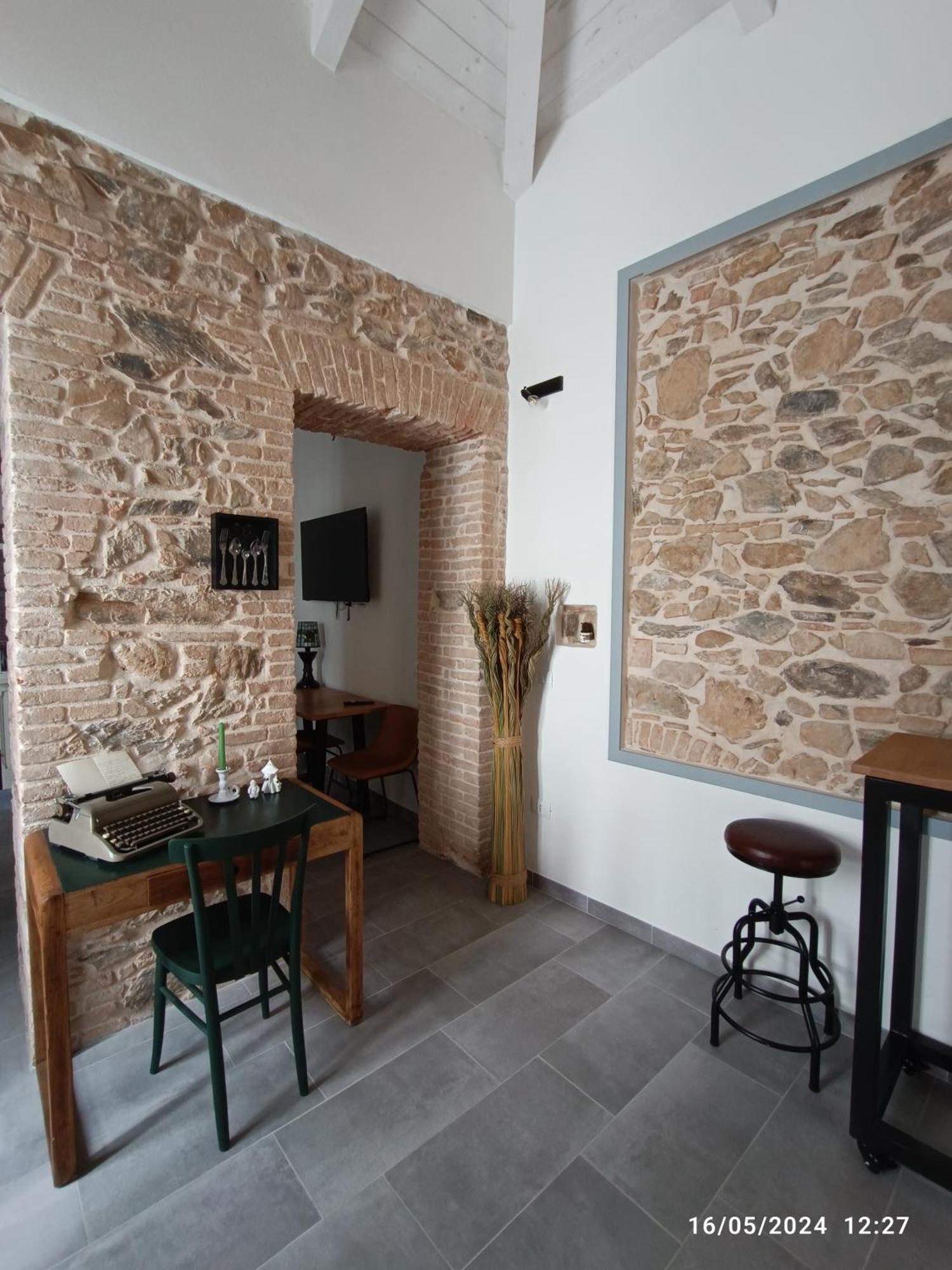 Vico Nobilioni Hotel Iglesias Kültér fotó