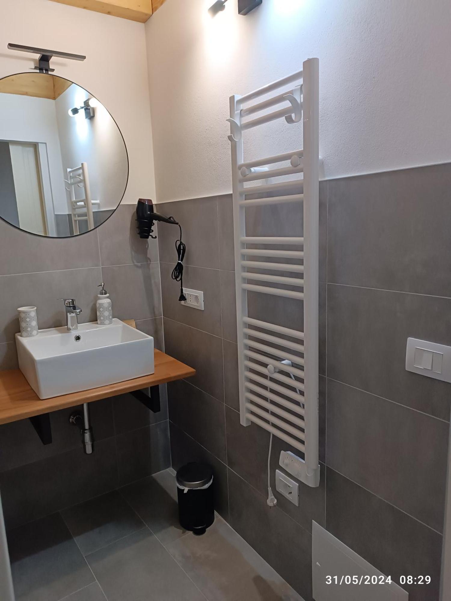 Vico Nobilioni Hotel Iglesias Szoba fotó